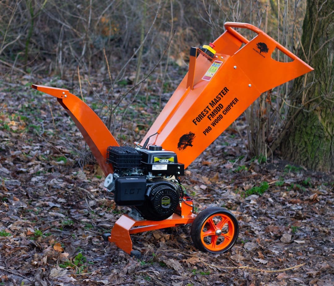 Tocător de crengi de închiriat FOREST MASTER - FM9DDES